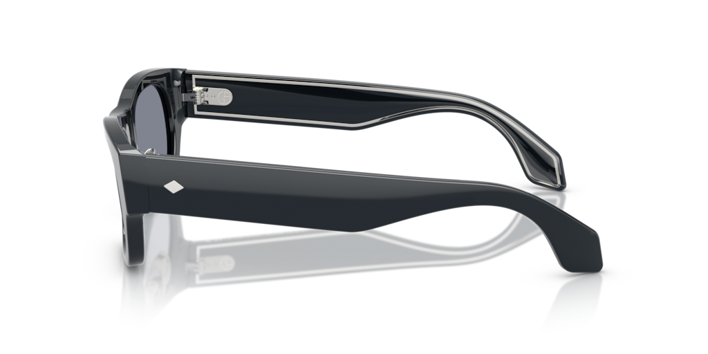 Giorgio Armani AR8224 615719 52 Güneş Gözlükleri