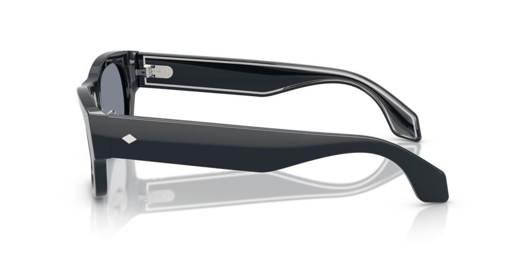 Giorgio Armani AR8224 615719 52 Güneş Gözlükleri