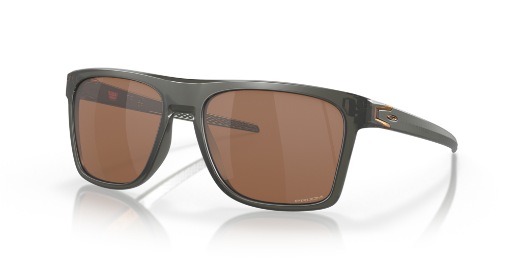 Oakley OO9100