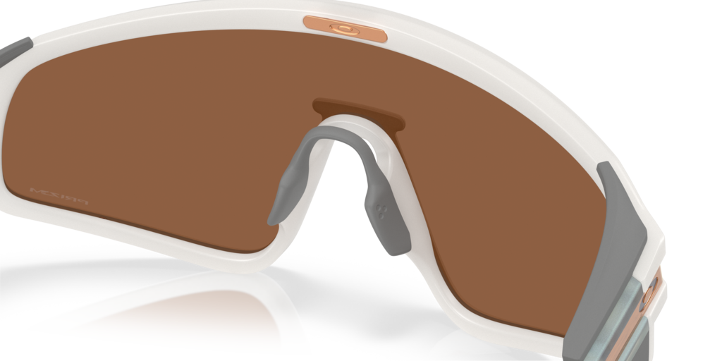 Oakley OO9404 940421