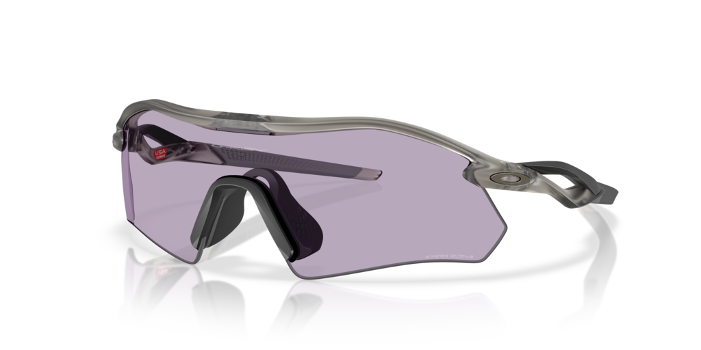Oakley OO9495D