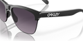 Oakley OO9374 - Güneş Gözlükleri